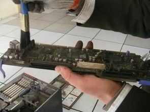 郴州IBM服務(wù)器專業(yè)除塵與硬件散熱解決方案 找怪老頭通訊設(shè)備修理，讓您的設(shè)備重?zé)ㄐ律?></a></div>
<div   id=